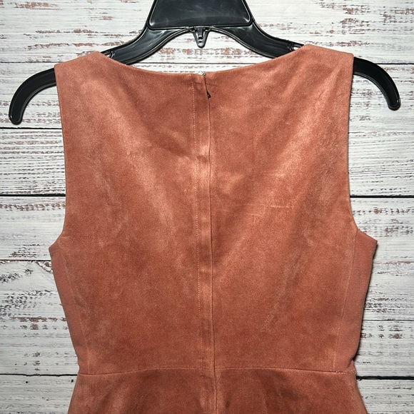 BCBG MaxAzria Cladiana Suede Peplum Top - Picture 14 of 16